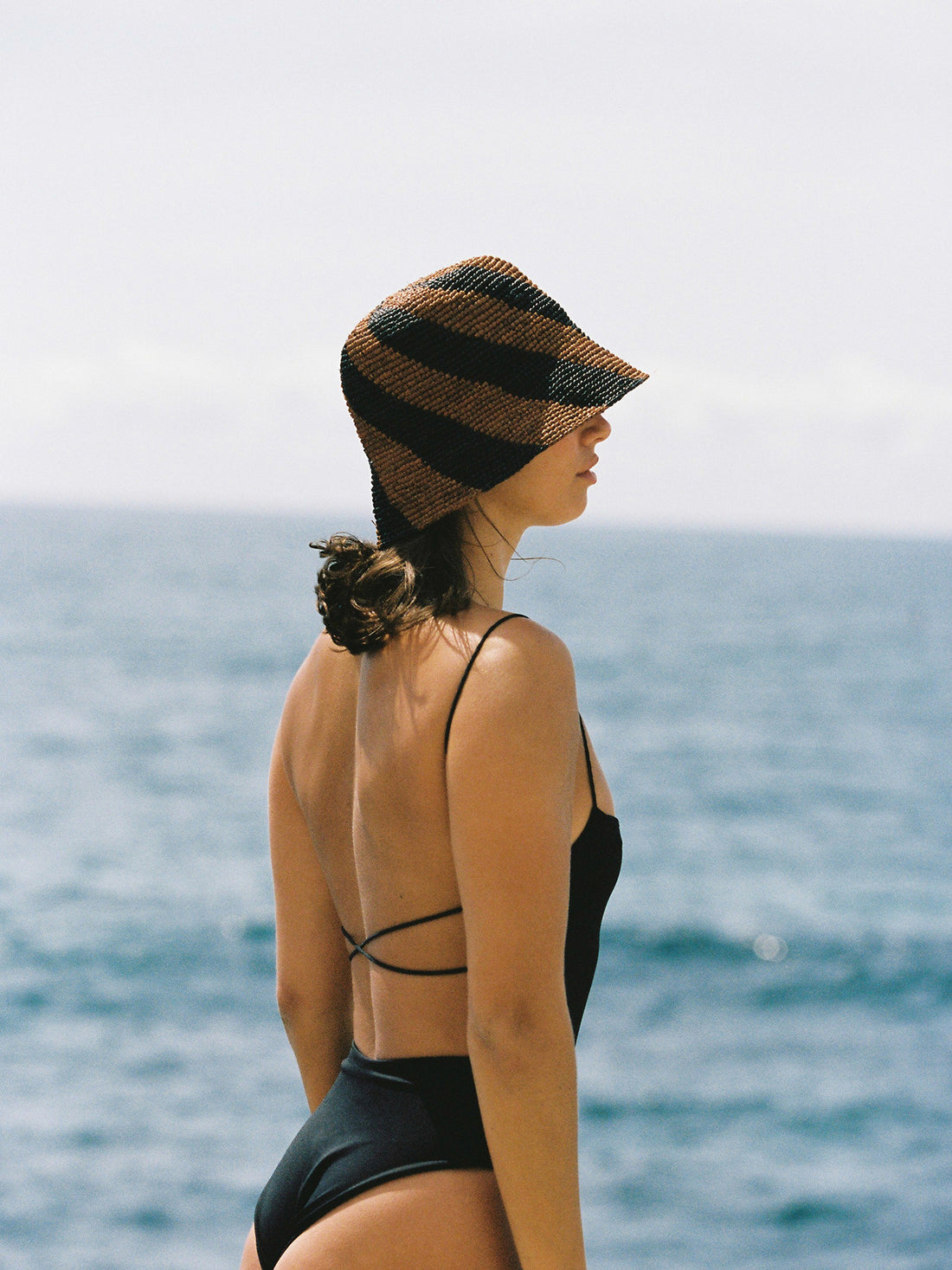 Cyla Bucket Hat - Coffee & Black