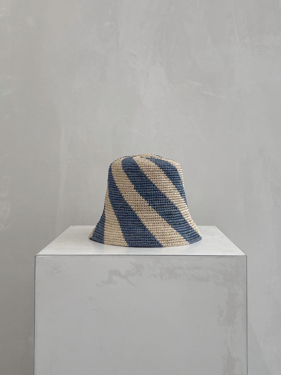 Cyla Bucket Hat - Blue & Natural