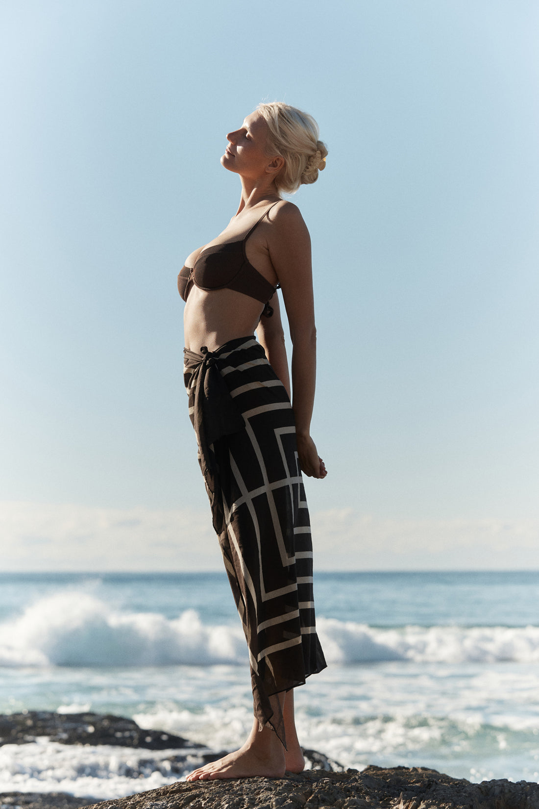 Krys Sarong - Umber & Cream