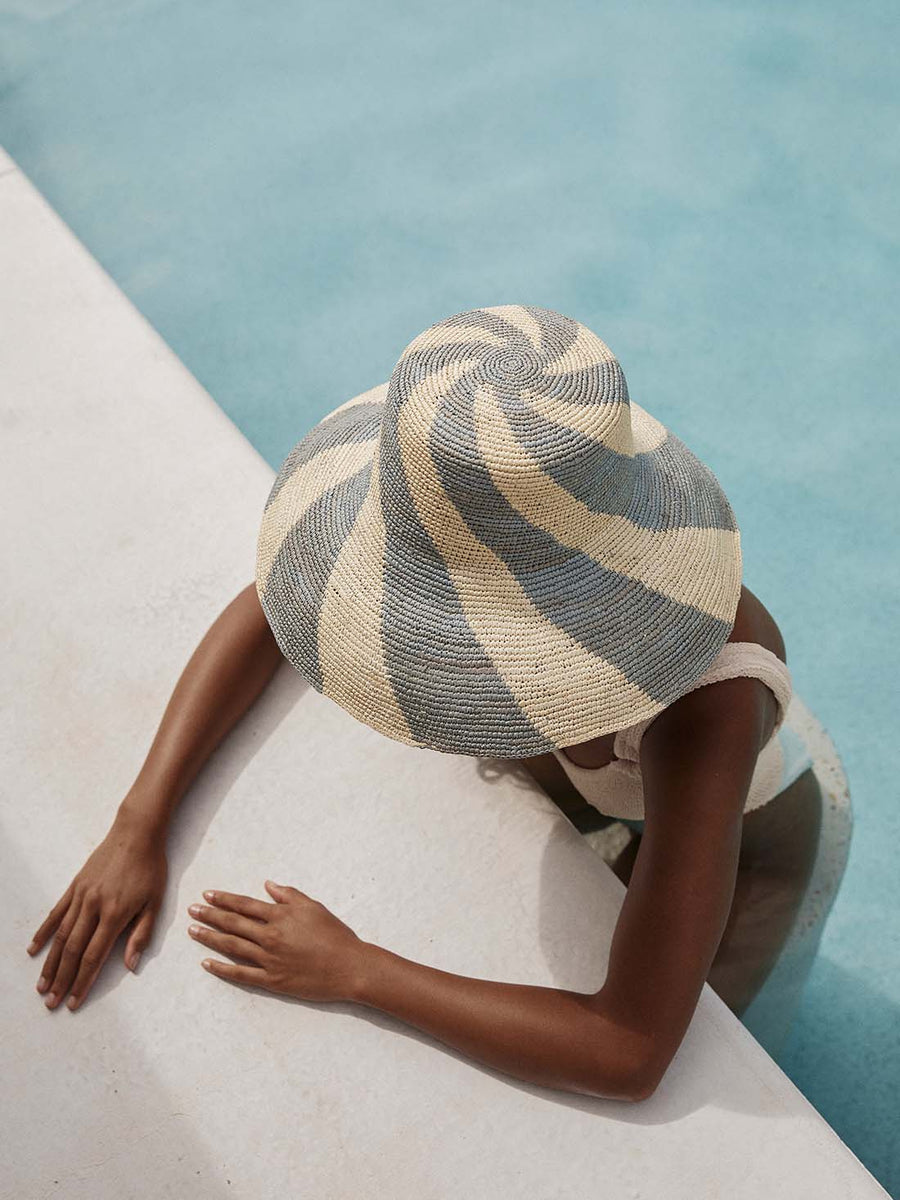 Amira Bucket Hat - Pale Blue & Beige Spiral